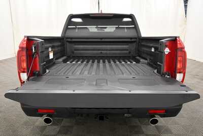 2025 Honda Ridgeline, $36352. Photo 7