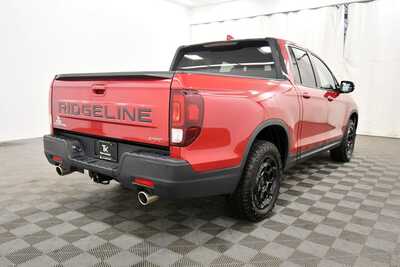 2025 Honda Ridgeline, $36352. Photo 8