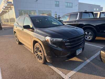 2019 GMC Terrain, $15559. Photo 2