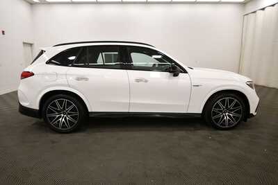 2025 Mercedes-Benz GLC-Class, $53845. Photo 9