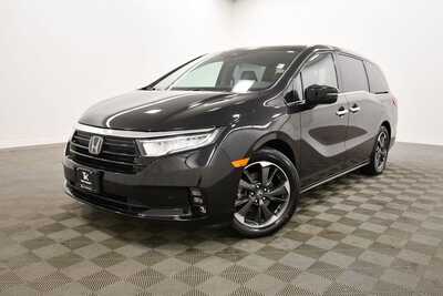 2023 Honda Odyssey, $42899. Photo 2