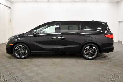 2023 Honda Odyssey, $42899. Photo 4