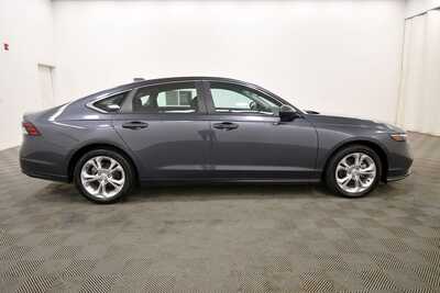 2023 Honda Accord, $24499. Photo 9