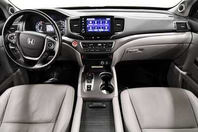 2022 Honda Ridgeline, $27995. Photo 3