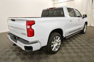 2026 Chevrolet 1500 Crew Cab, $64995. Photo 8