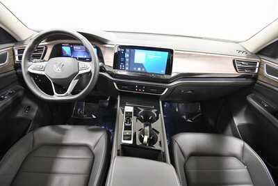 2025 Volkswagen Atlas, $39999. Photo 3