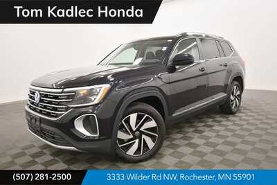 2025 Volkswagen Atlas, $39999. Photo 1