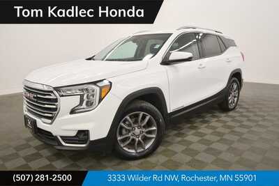 2024 GMC Terrain, $24997. Photo 1