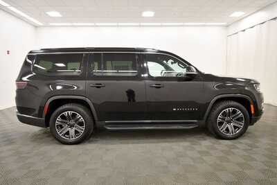 2022 Jeep Wagoneer, $36849. Photo 9