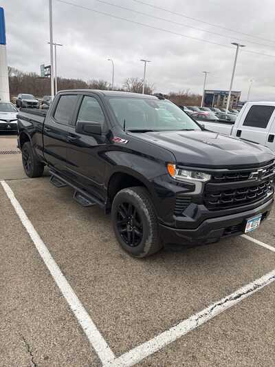 2022 Chevrolet 1500 Crew Cab, $45995. Photo 2
