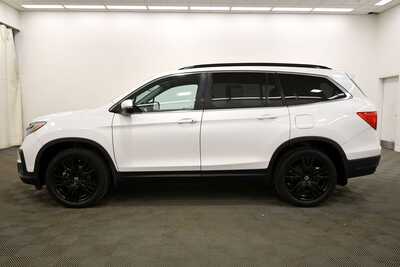 2022 Honda Pilot, $18999. Photo 4
