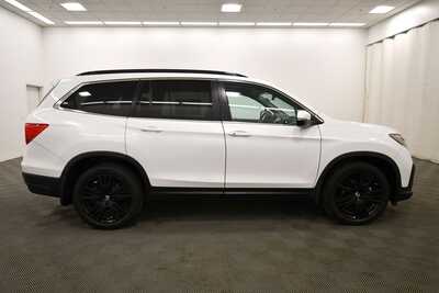 2022 Honda Pilot, $18999. Photo 9