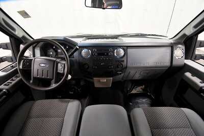 2013 Ford F250 Crew Cab, $16995. Photo 3