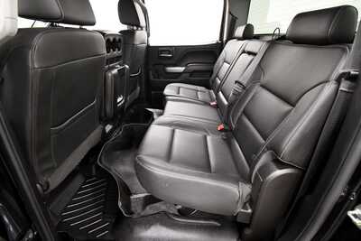 2018 Chevrolet 2500 Crew Cab, $23149. Photo 11