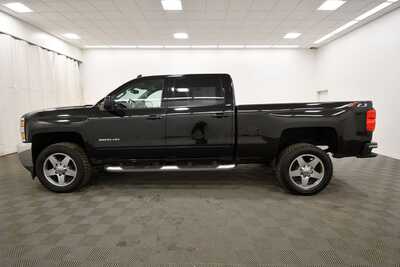 2018 Chevrolet 2500 Crew Cab, $23149. Photo 4