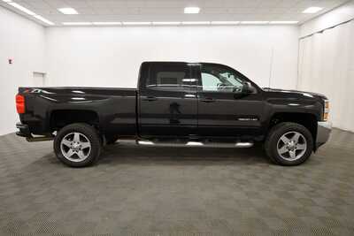 2018 Chevrolet 2500 Crew Cab, $23149. Photo 5