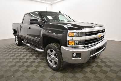 2018 Chevrolet 2500 Crew Cab, $23149. Photo 6