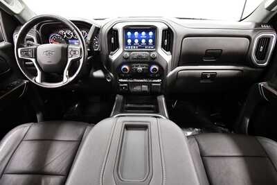 2021 Chevrolet 1500 Crew Cab, $40295. Photo 3