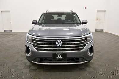 2024 Volkswagen Atlas, $32599. Photo 11