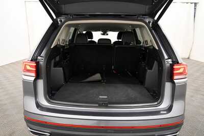 2024 Volkswagen Atlas, $32599. Photo 7