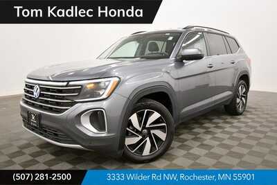 2024 Volkswagen Atlas, $32599. Photo 1