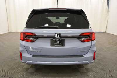 2025 Honda Odyssey, $38349. Photo 6