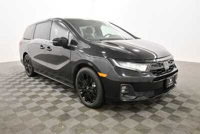 2025 Honda Odyssey, $38349. Photo 10