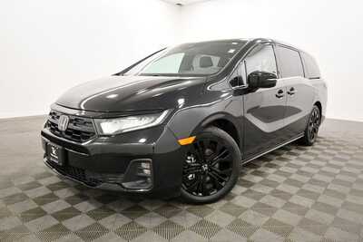 2025 Honda Odyssey, $38349. Photo 2