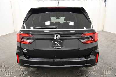 2025 Honda Odyssey, $38349. Photo 6