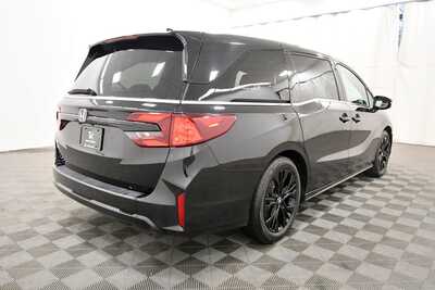 2025 Honda Odyssey, $38349. Photo 8