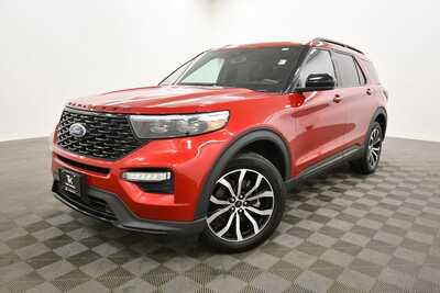2023 Ford Explorer, $37349. Photo 2