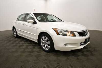 2009 Honda Accord, $8845. Photo 10