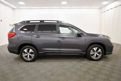 2024 Subaru Ascent, $29349. Photo 8