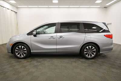 2023 Honda Odyssey, $34845. Photo 4