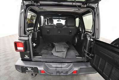 2020 Jeep Wrangler Unlimited, $27499. Photo 7