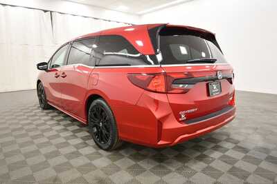 2025 Honda Odyssey, $37849. Photo 5