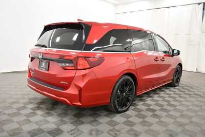 2025 Honda Odyssey, $37849. Photo 7