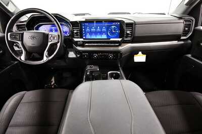 2023 Chevrolet 1500 Crew Cab, $42349. Photo 3