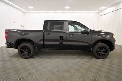 2023 Chevrolet 1500 Crew Cab, $42349. Photo 9