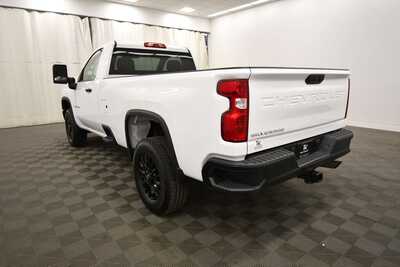 2022 Chevrolet 3500 Reg Cab, $48999. Photo 4