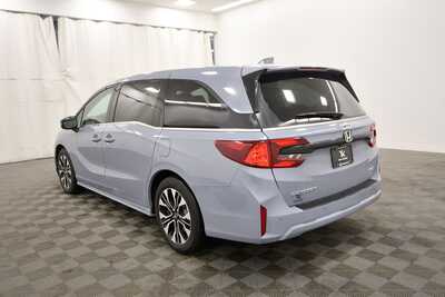 2026 Honda Odyssey, $49728. Photo 5
