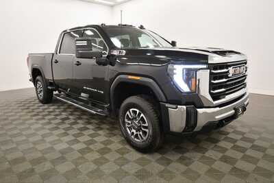 2024 GMC 3500 Crew Cab, $58849. Photo 10