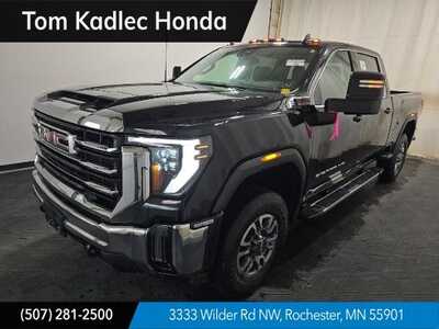 2024 GMC 3500 Crew Cab, $65399. Photo 1