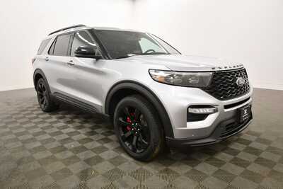2023 Ford Explorer, $41849. Photo 10