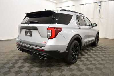 2023 Ford Explorer, $41849. Photo 8