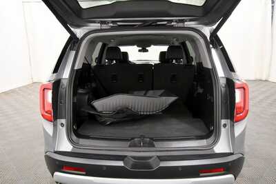 2023 GMC Acadia, $30440. Photo 7