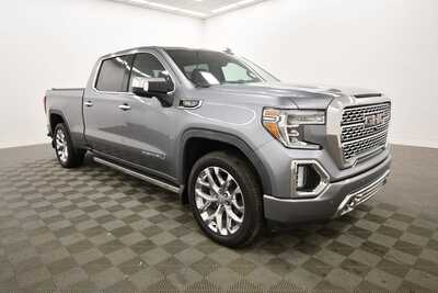 2019 GMC 1500 Crew Cab, $36999. Photo 10