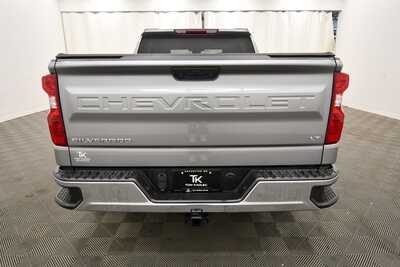 2023 Chevrolet 1500 Crew Cab, $36349. Photo 6