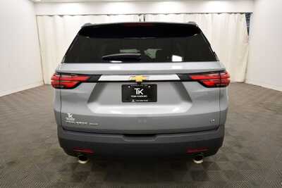2023 Chevrolet Traverse, $30349. Photo 6