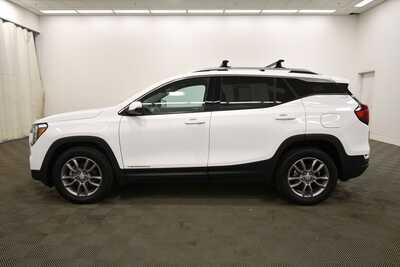 2022 GMC Terrain, $24849. Photo 4